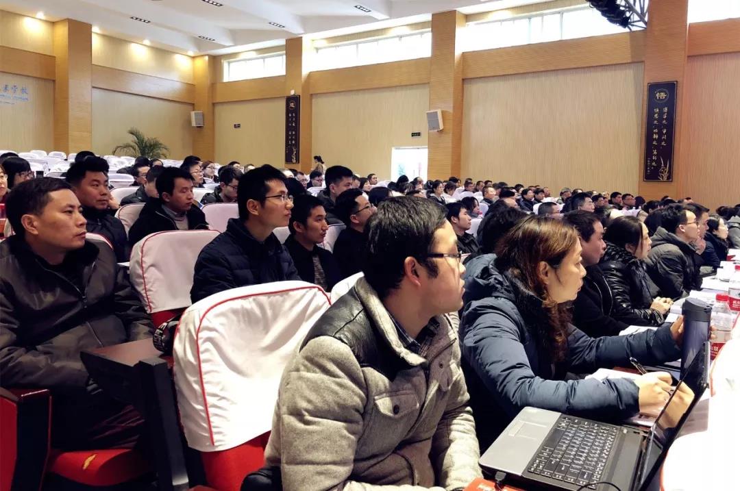 ���ݿ��Ρ��й����ٷ���վ